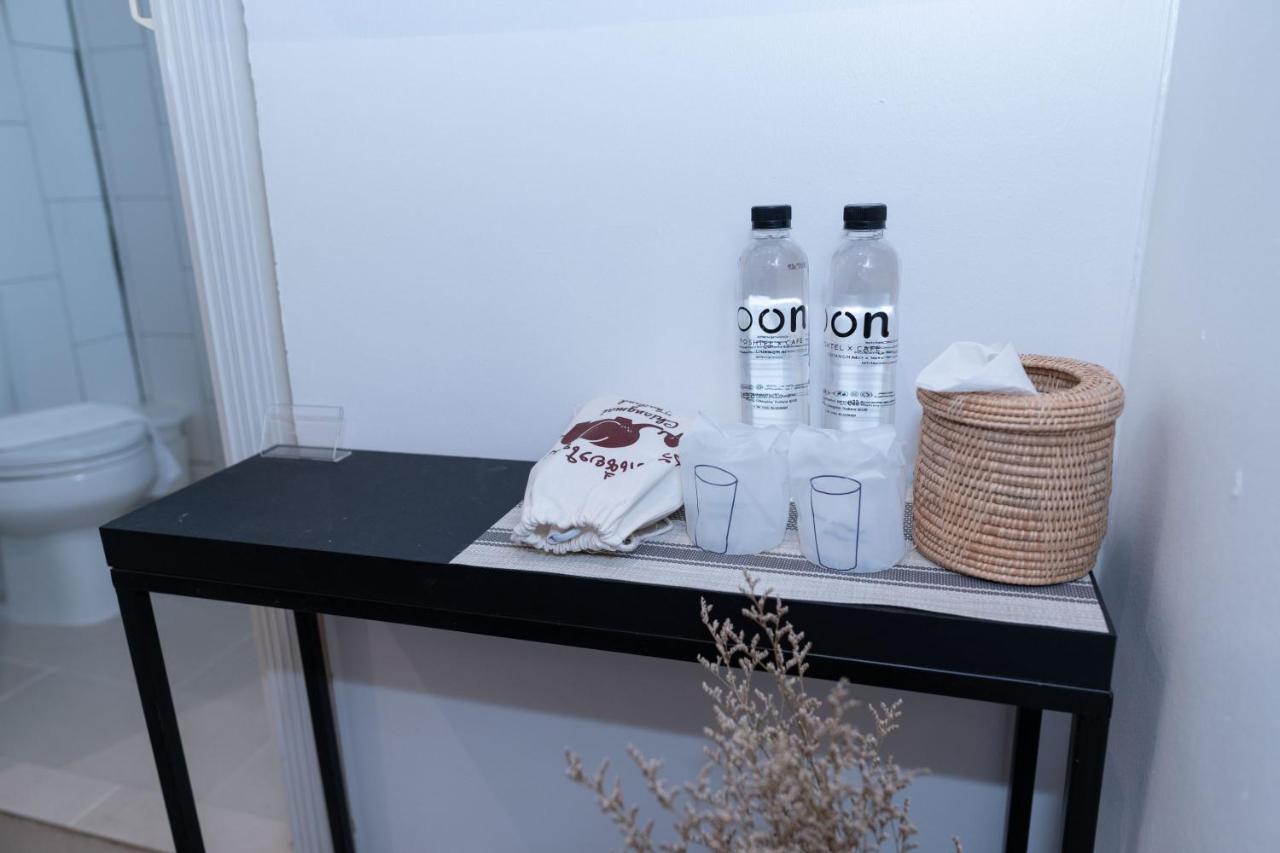 Хостел Oon Poshtel X Cafe Чиангмай Экстерьер фото